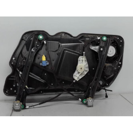 Moteur leve vitre avant gauche VOLKSWAGEN PASSAT 5 Photo n°1