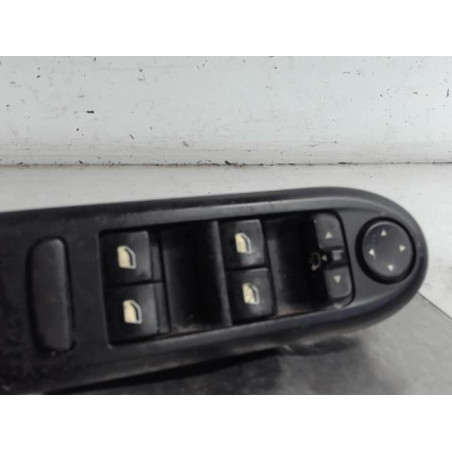Interrupteur de leve vitre avant gauche PEUGEOT 407
