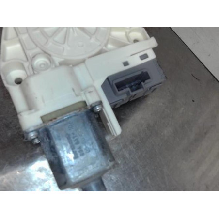 Moteur leve vitre arriere gauche PEUGEOT 407