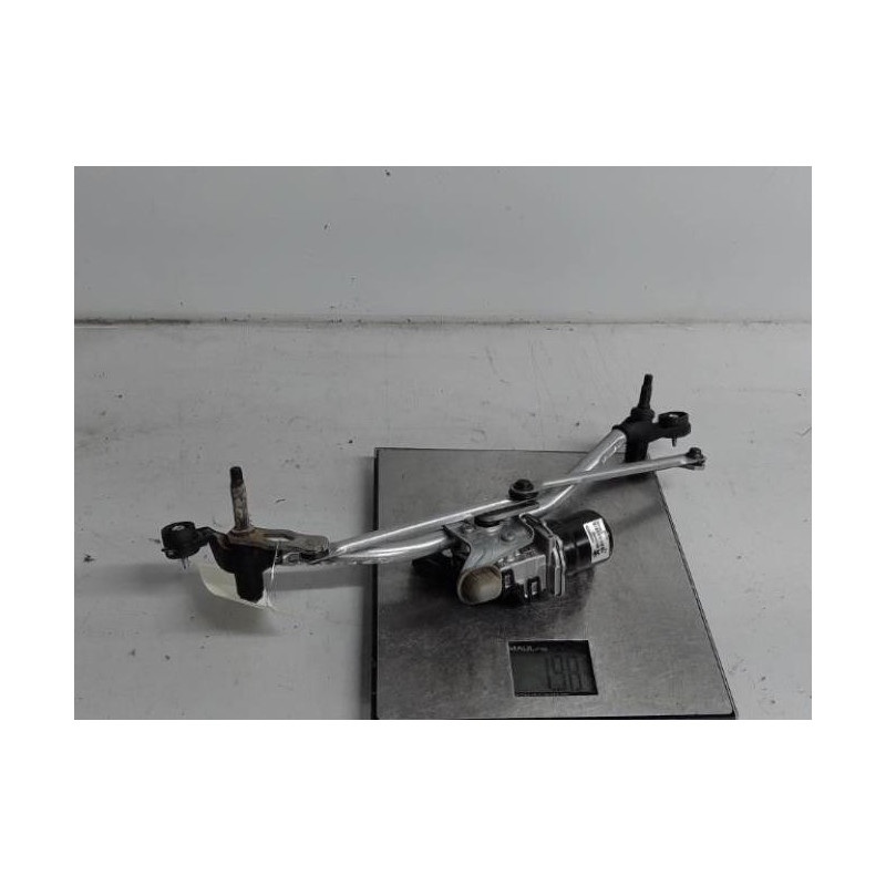 Moteur essuie glace avant PEUGEOT 208 2