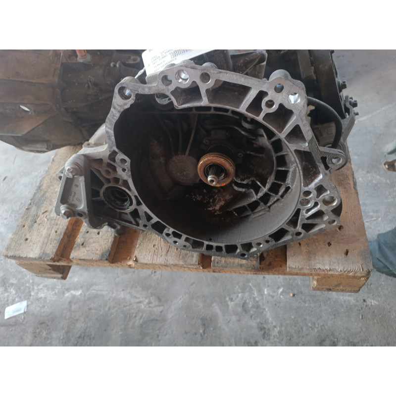 Boite de vitesses OPEL CORSA D