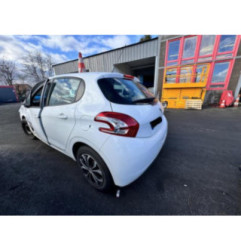 Attache ceinture arriere droit PEUGEOT 208 1 Photo n°9