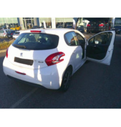 Attache ceinture arriere droit PEUGEOT 208 1 Photo n°10