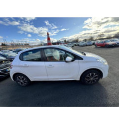 Attache ceinture arriere droit PEUGEOT 208 1 Photo n°11