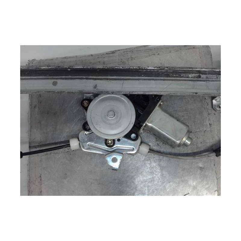 Moteur leve vitre avant droit NISSAN X-TRAIL 1
