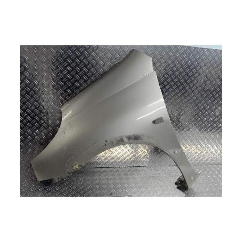 Aile avant gauche TOYOTA YARIS VERSO