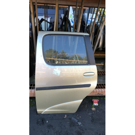 Porte arriere gauche TOYOTA YARIS VERSO Photo n°1