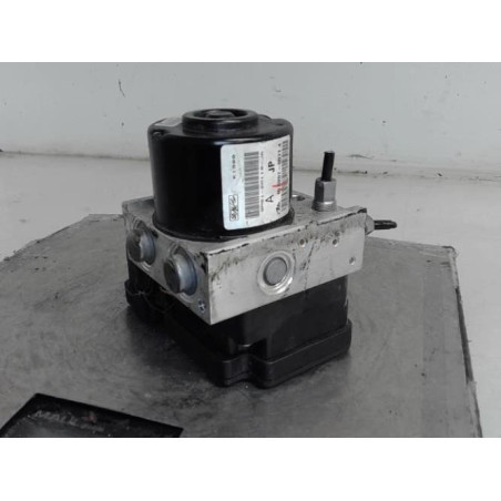 Bloc ABS (freins anti-blocage) MAZDA 3 1