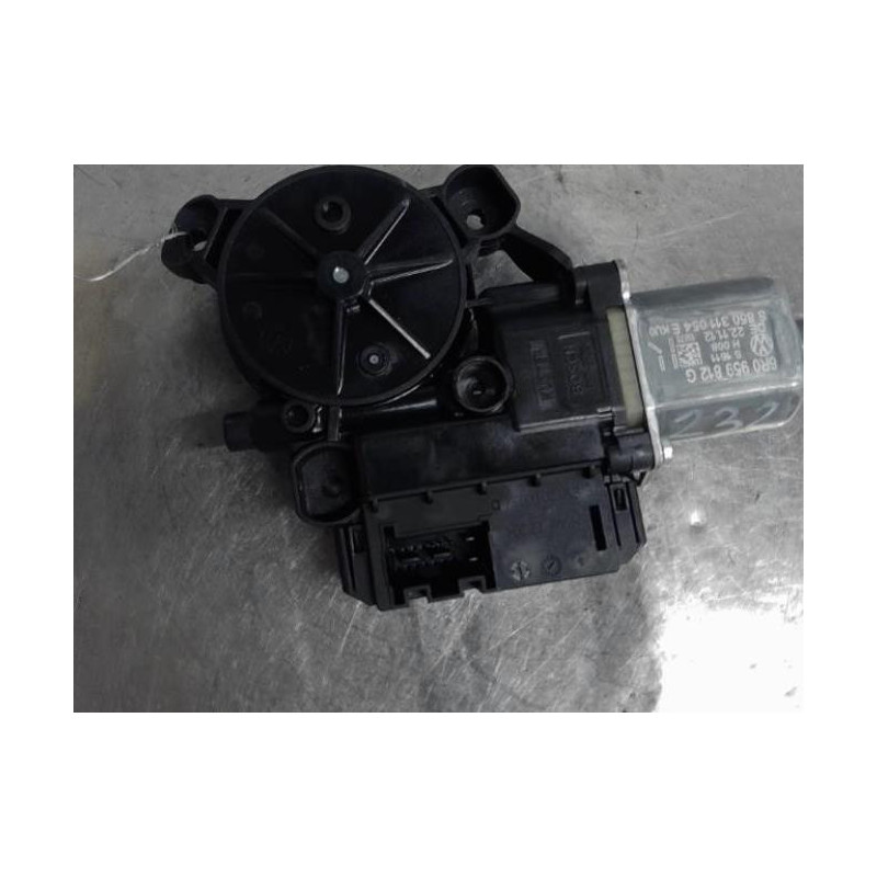 Moteur leve vitre arriere droit VOLKSWAGEN POLO 5