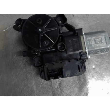 Moteur leve vitre arriere droit VOLKSWAGEN POLO 5 Photo n°1