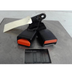 Attache ceinture arriere gauche PEUGEOT 208 1 Photo n°4