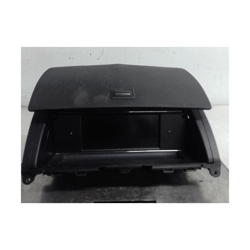 Ecran GPS MERCEDES CLASSE C 204