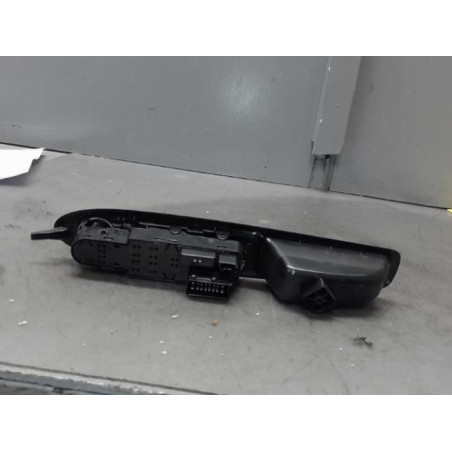 Interrupteur de leve vitre avant gauche CITROEN C3 1