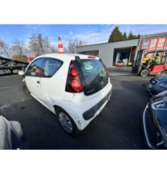 Feu arriere principal droit (feux) PEUGEOT 107 Photo n°11