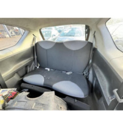 Feu arriere principal droit (feux) PEUGEOT 107 Photo n°12