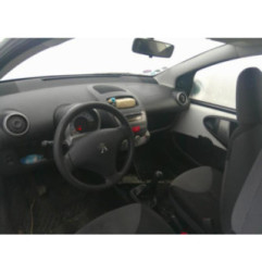 Feu arriere principal droit (feux) PEUGEOT 107 Photo n°18