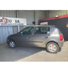 Capot RENAULT CLIO 2 Photo n°10