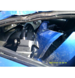 Anti brouillard arriere PEUGEOT 208 2 Photo n°9