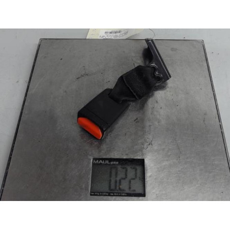 Attache ceinture arriere droit PEUGEOT 208 1 Photo n°1