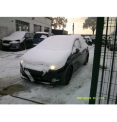 Attache ceinture arriere droit PEUGEOT 208 1 Photo n°8