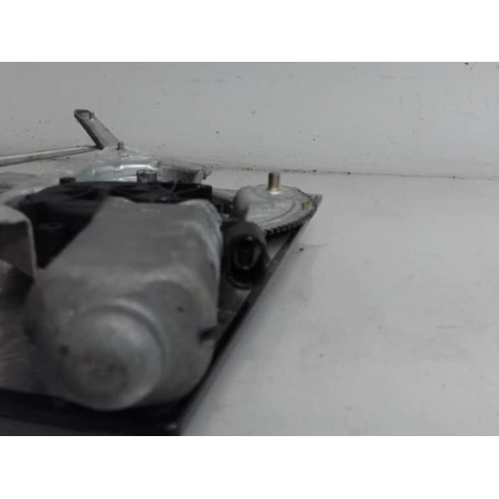 Moteur leve vitre avant droit RENAULT KANGOO 1