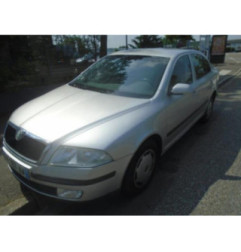 Optique avant principal droit (feux)(phare) SKODA OCTAVIA 2 Photo n°6