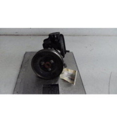 Pompe de direction MERCEDES VITO 639 Photo n°1