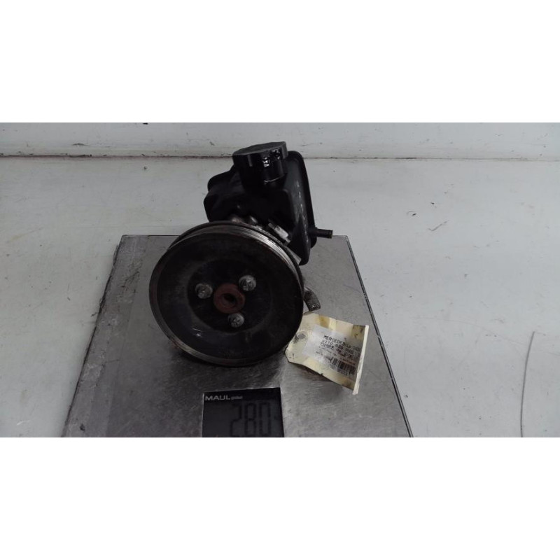 Pompe de direction MERCEDES VITO 639
