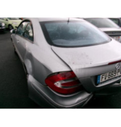 Porte avant droit MERCEDES CLASSE CLK 209 Photo n°16