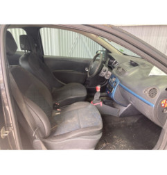 Capot RENAULT CLIO 3 Photo n°5
