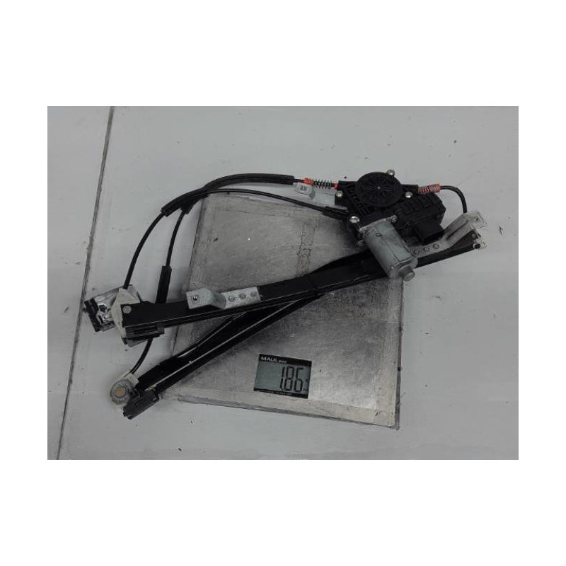 Moteur leve vitre avant droit FORD MONDEO 2