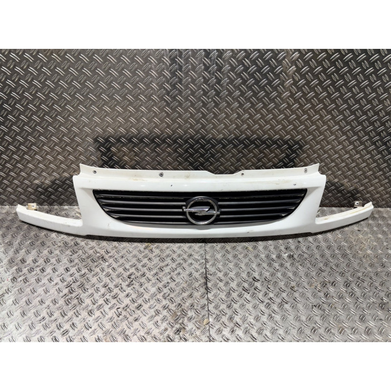 Calandre OPEL MOVANO A