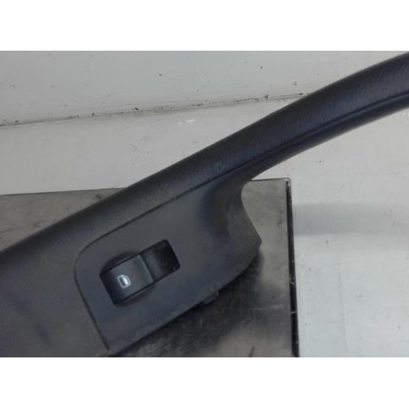 Interrupteur de leve vitre avant droit AUDI A4 1 Photo n°1