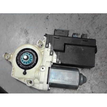 Moteur porte laterale droite PEUGEOT 807