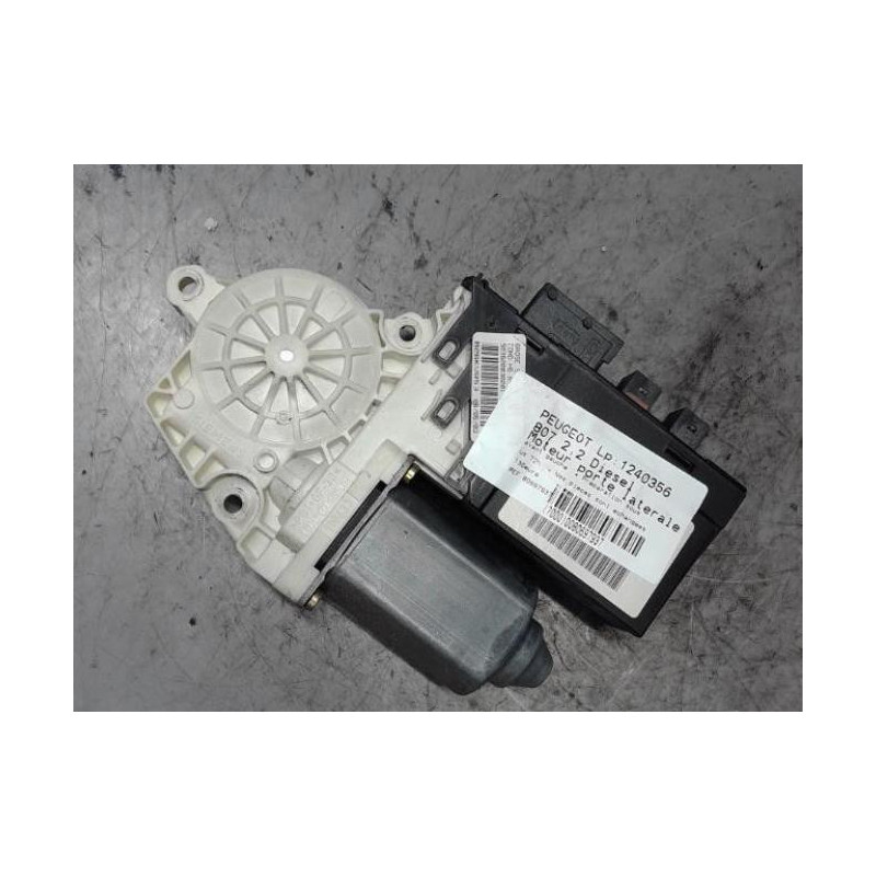 Moteur porte laterale gauche PEUGEOT 807