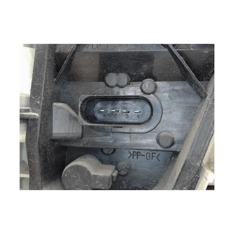 Feu arriere principal droit (feux) VOLKSWAGEN TOUAREG 1