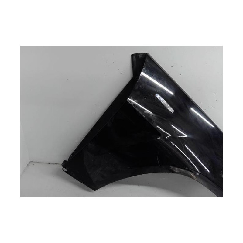 Aile avant droit MERCEDES CLASSE GLK 204