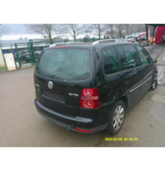 Compresseur clim VOLKSWAGEN TOURAN 1 Photo n°9