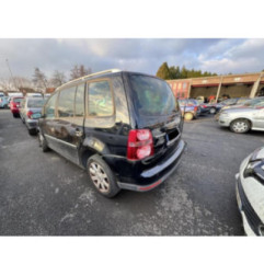 Compresseur clim VOLKSWAGEN TOURAN 1 Photo n°18