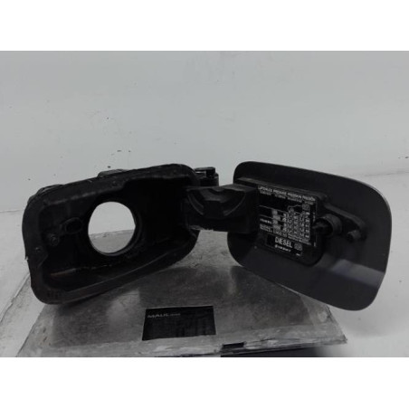 Trappe d'essence MERCEDES CLASSE C 204 Photo n°1