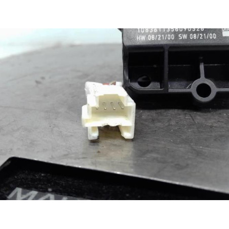 Commande GPS MERCEDES CLASSE C 204