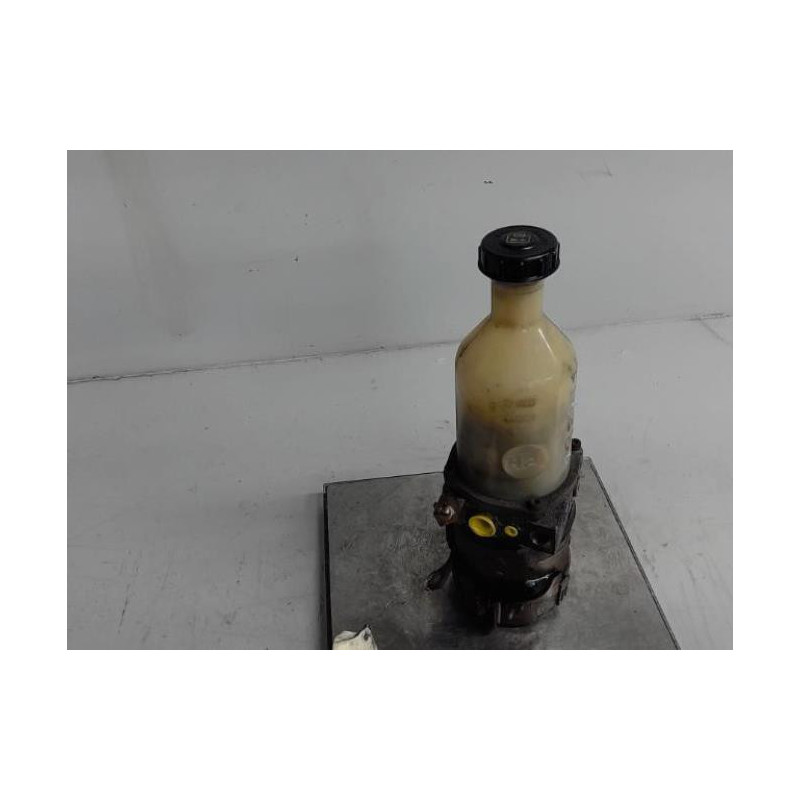 Pompe de direction RENAULT CLIO 1