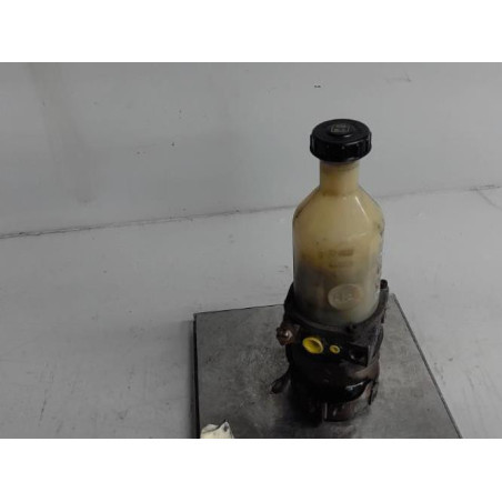 Pompe de direction RENAULT CLIO 1 Photo n°1