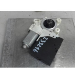 Moteur leve vitre avant droit VOLVO S 40 2 Photo n°4