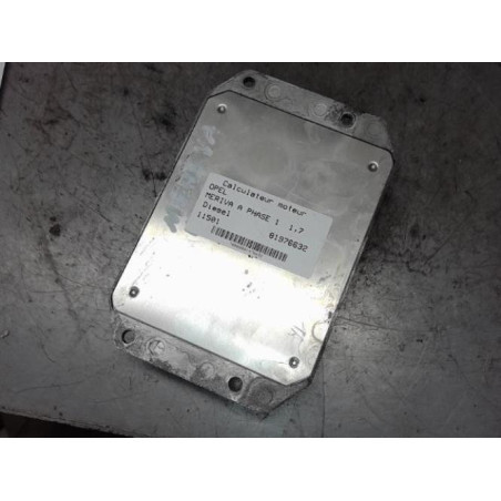 Calculateur moteur OPEL MERIVA A