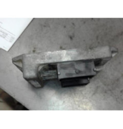 Calculateur moteur OPEL MERIVA A Photo n°3