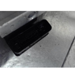 Bloc ABS (freins anti-blocage) VOLKSWAGEN JETTA 3 Photo n°7