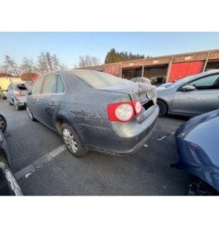 Bloc ABS (freins anti-blocage) VOLKSWAGEN JETTA 3 Photo n°15