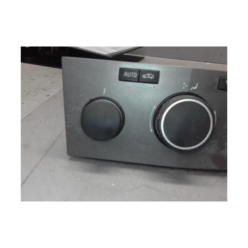 Commande chauffage OPEL ASTRA H