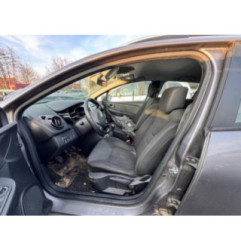 Pare choc arriere RENAULT CLIO 4 Photo n°15